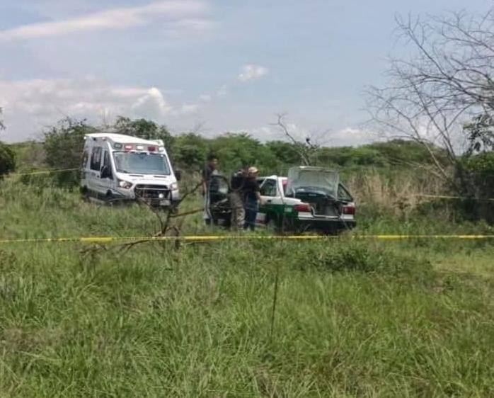 CHOFER HALLADO SIN VIDA AL INTERIOR DE SU UNIDAD