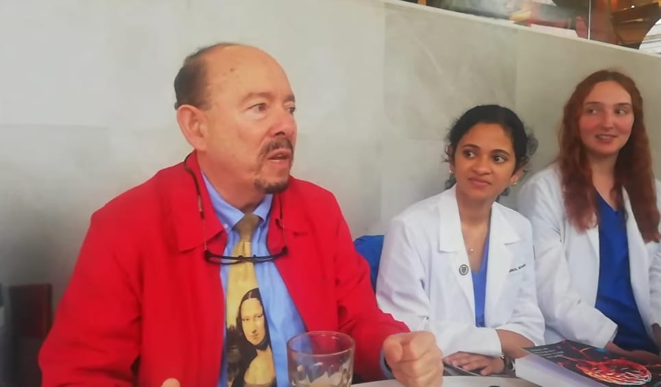 DIRECTOR DE UNIVERSIDAD PRESENTA DIVERSIDAD EN CARRERAS