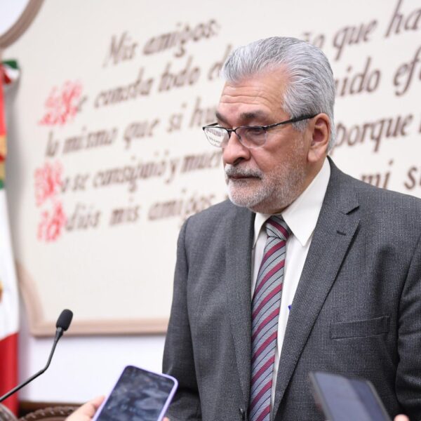 NO CEDERÁ AYUNTAMIENTO A CHANTAJES: ALBERTO ISLAS #8