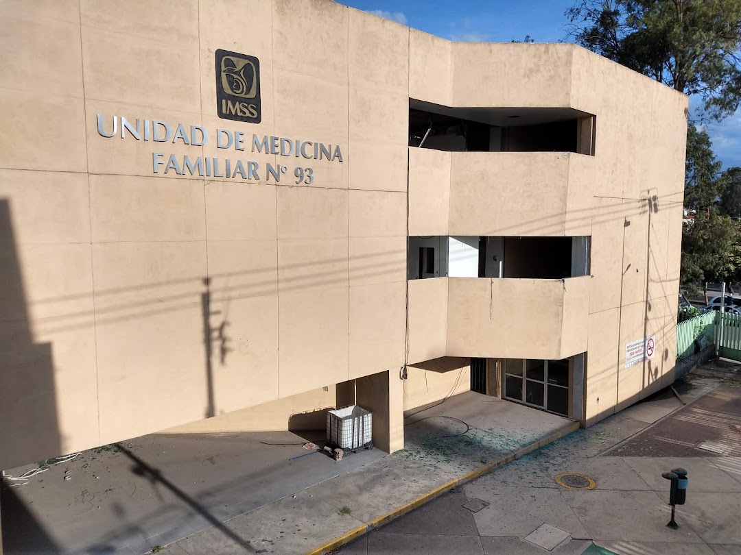 Agreden a trabajadora del IMSS (Video)