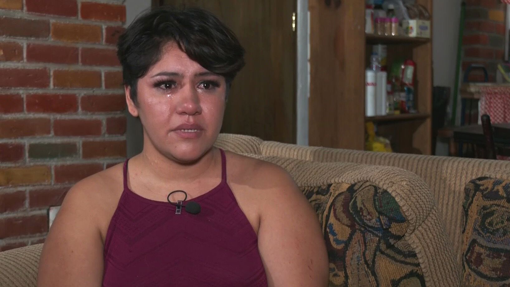 Negligencia médica en el IMSS deja a mujer sin piernas (Video)