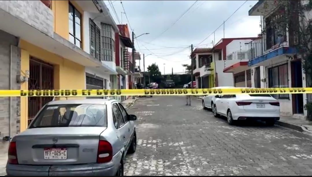 Así de transparente llega el agua en varias colonias de Xalapa (Video)