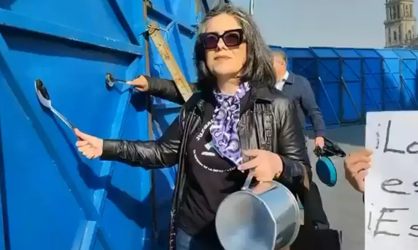 Con cuchara en mano, jueces cesados reclaman pagos pendientes (Video)