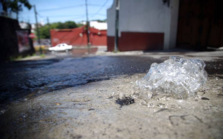 Fugas provocan pérdida de una cuarta parte del agua en Xalapa
