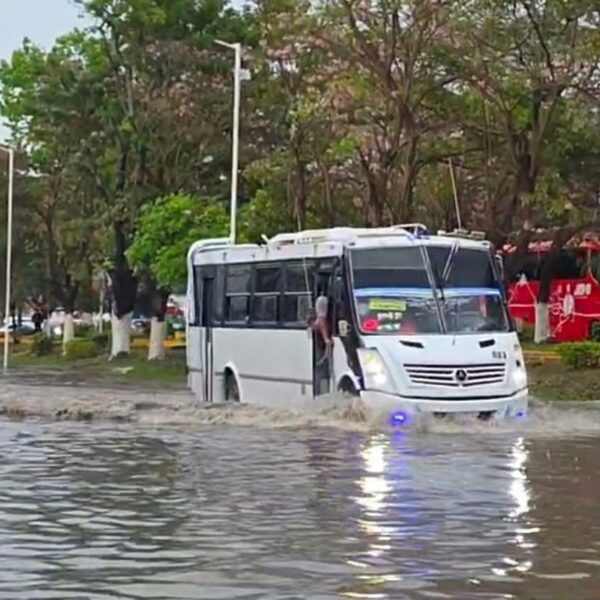 Inundaciones vuelven a golpear a Poza Rica (Video)