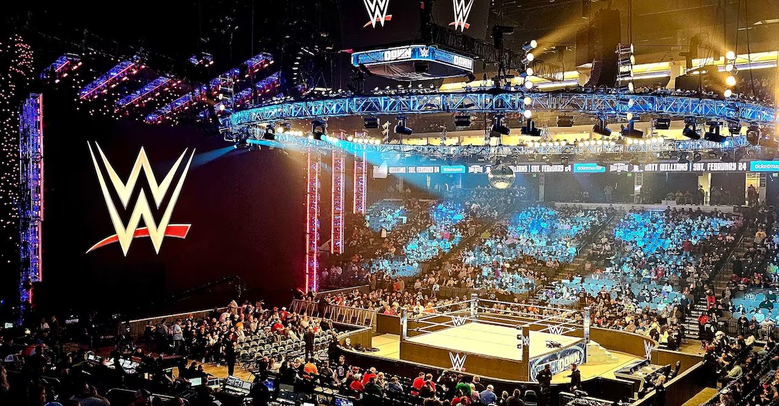 Directora habría usado dinero de alumnos para ir a la lucha libre