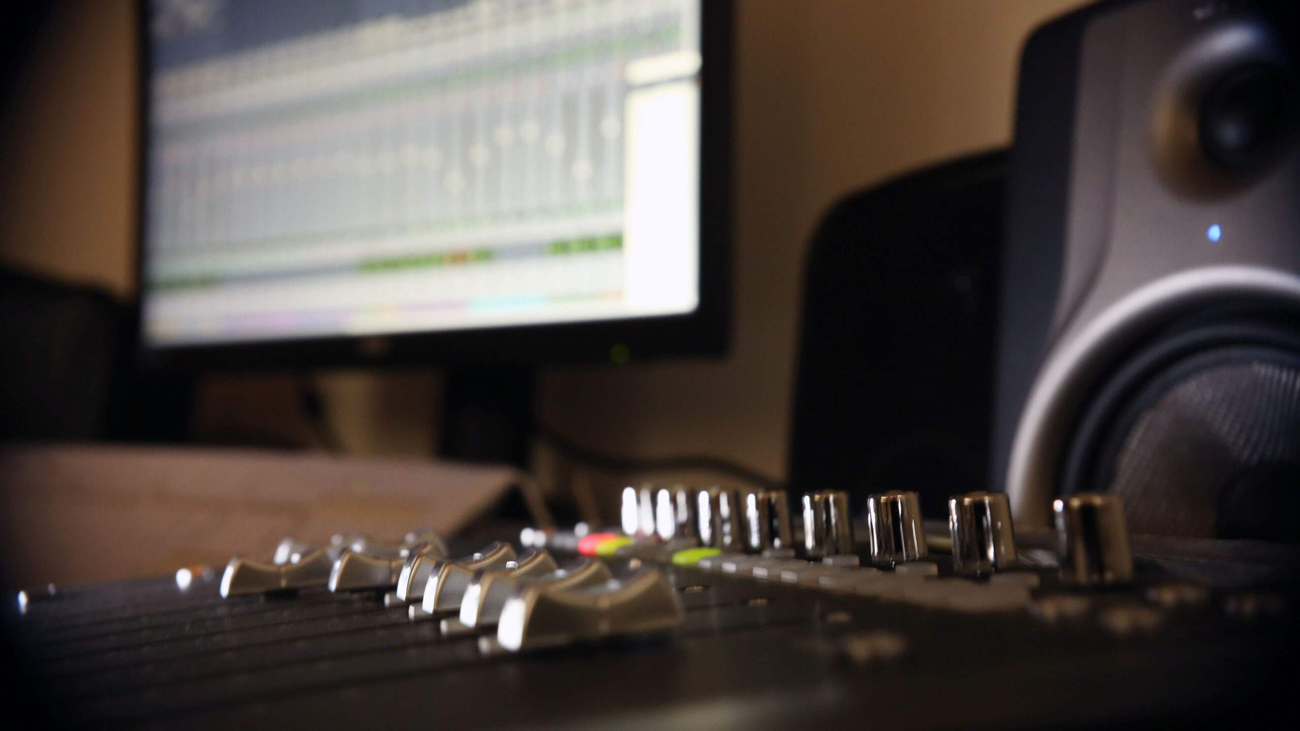 Taller Locución y producción en audio para periodistas
