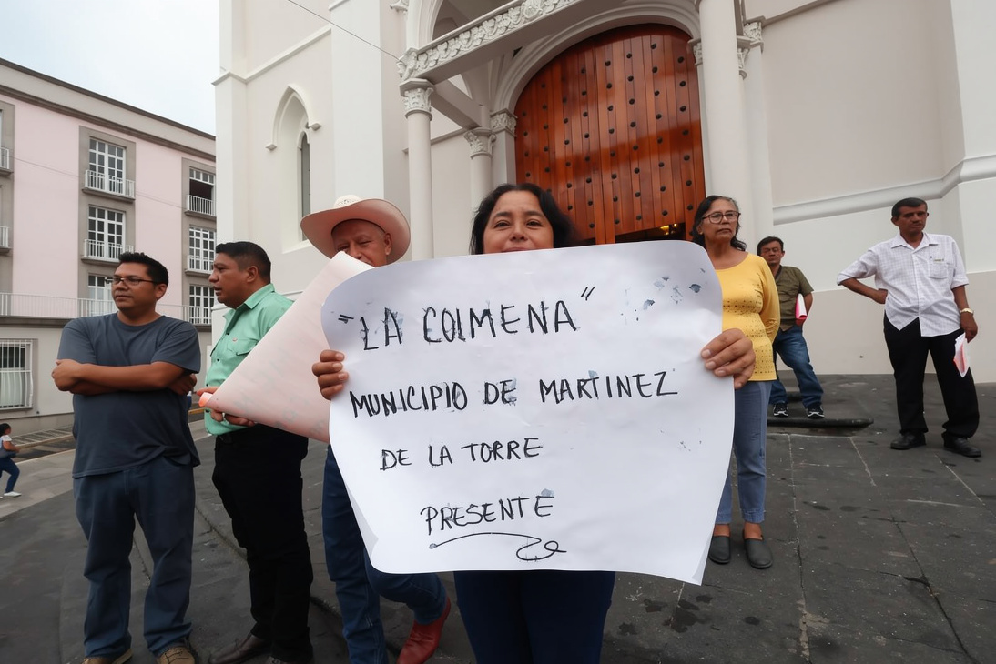 Pobladores de Martínez protestan por abandono carretero