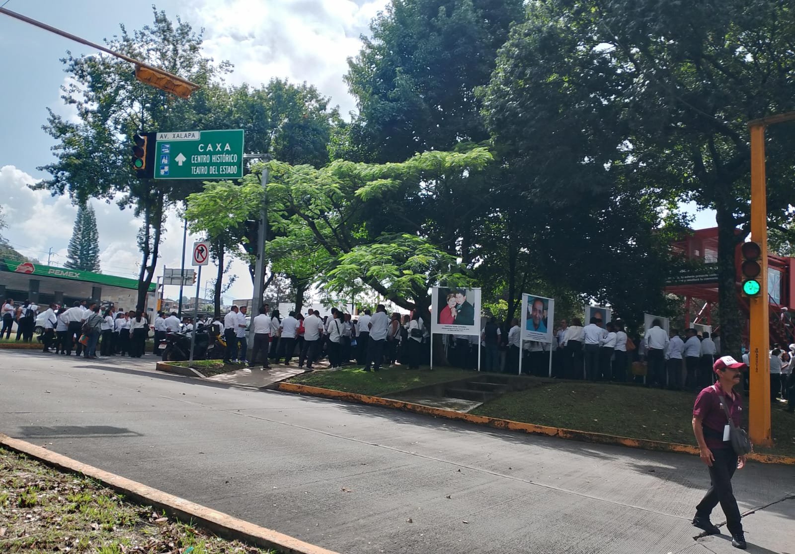 HOMENAJE EN EL MEMORIAL DE PERSONAS DESAPARECIDAS